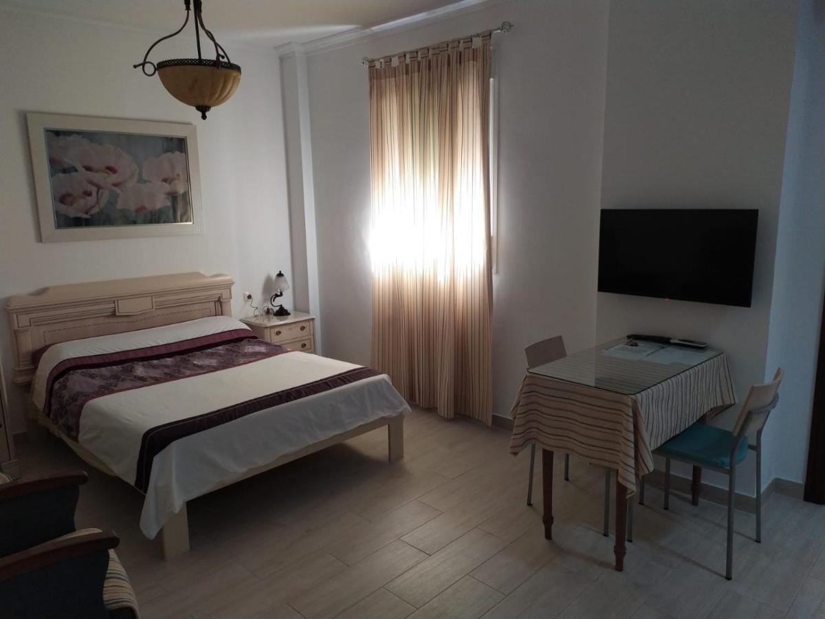 Apartamento En Olvera Con Garaje ภายนอก รูปภาพ